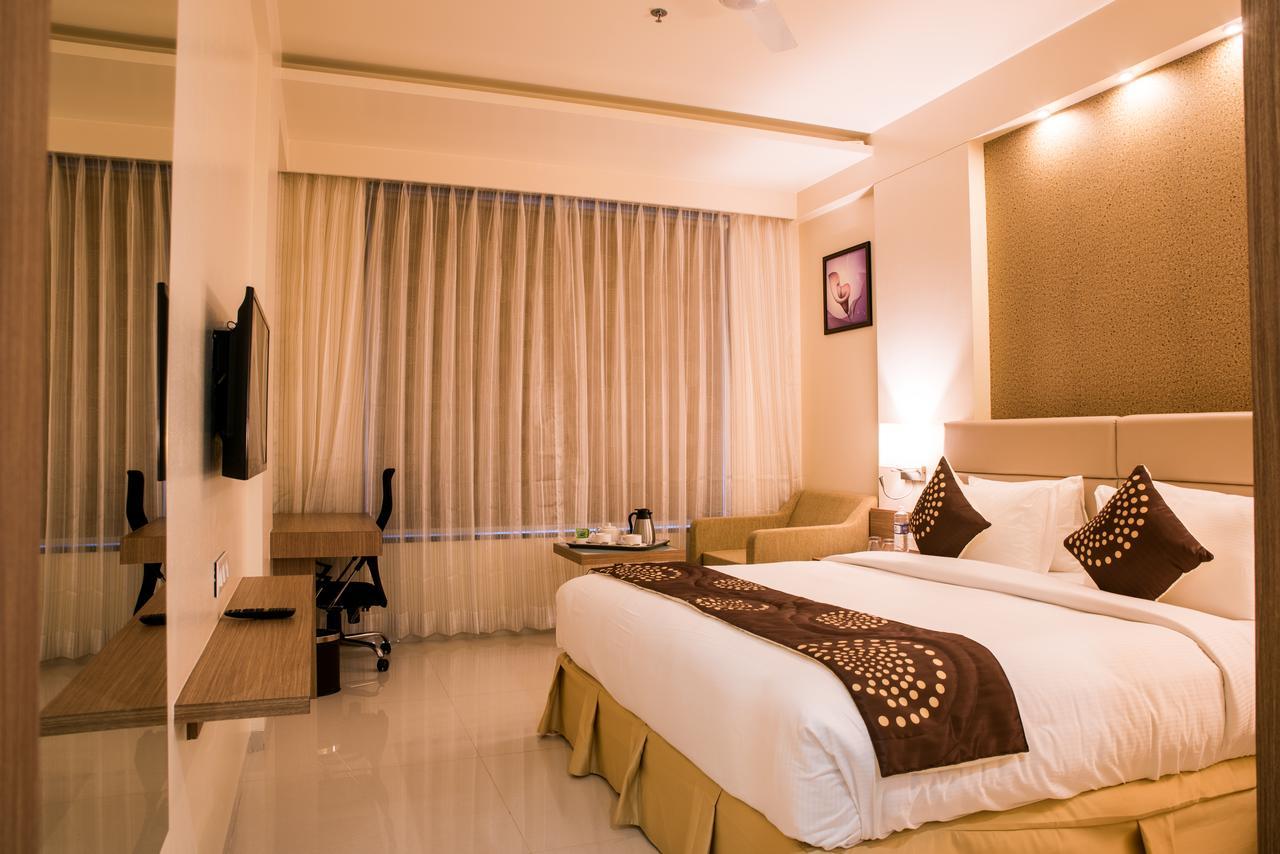 Hotel Grand Rio Nashik Eksteriør billede
