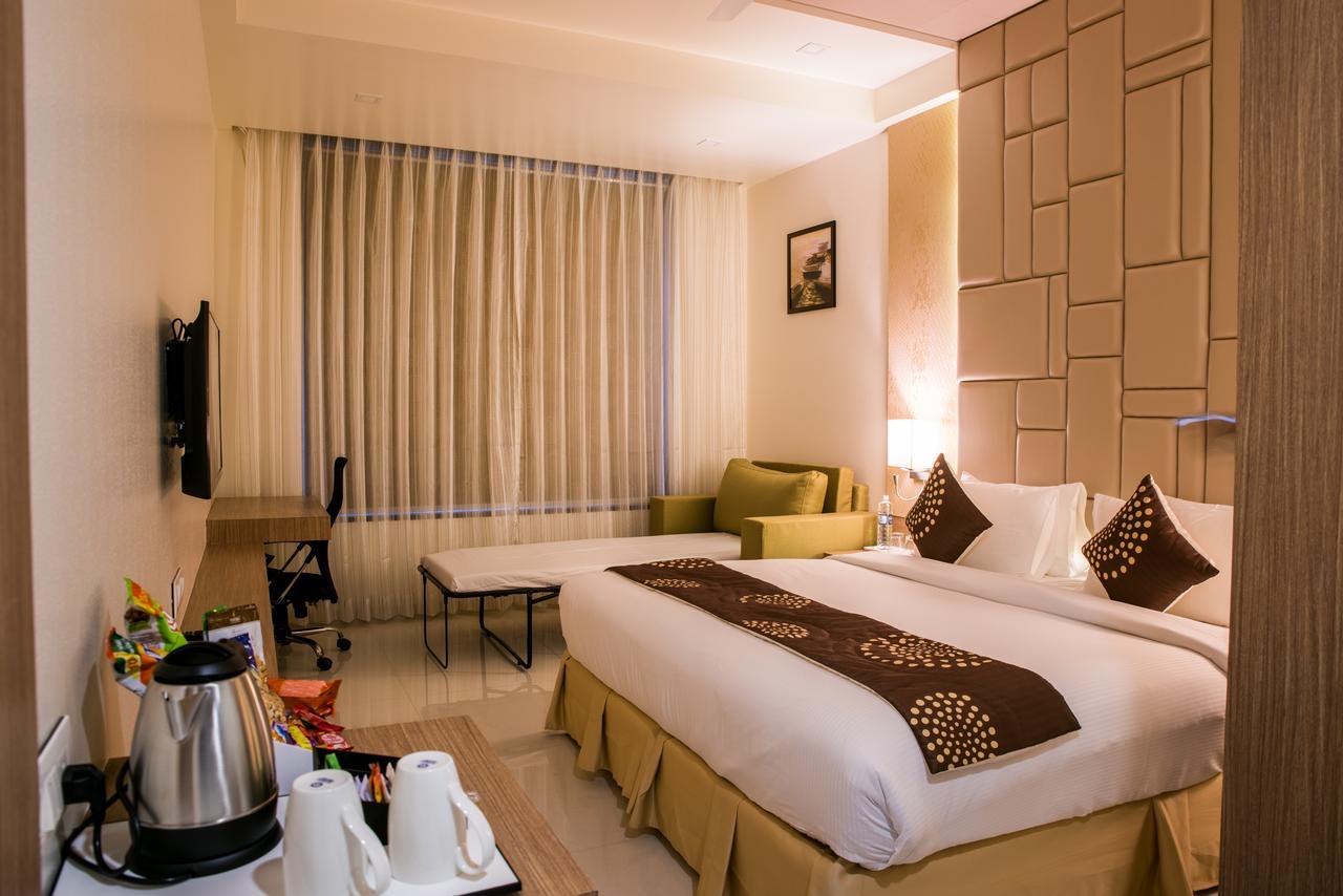 Hotel Grand Rio Nashik Eksteriør billede