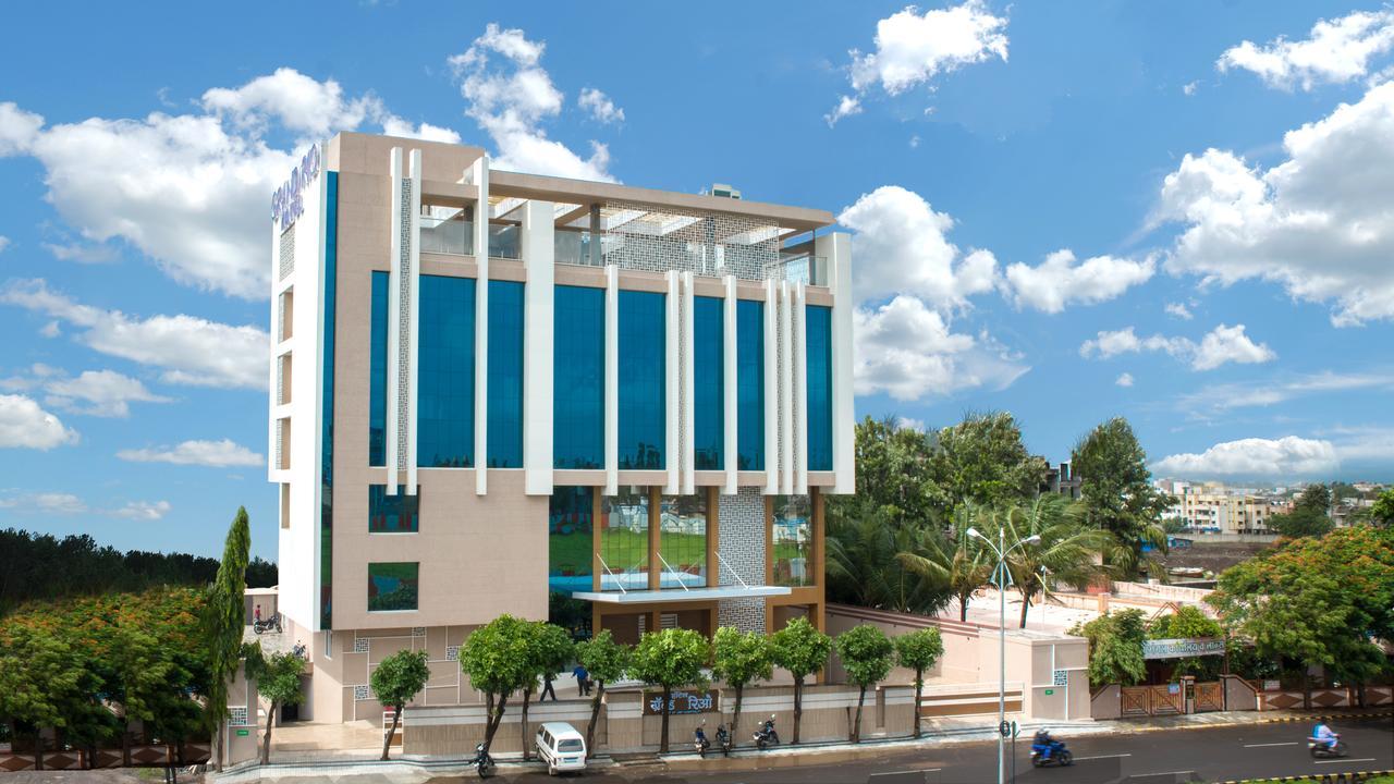 Hotel Grand Rio Nashik Eksteriør billede